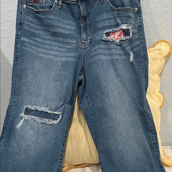 Jessica Simpson Blue Distressed Straight Leg Jeans Size 16 - Picture 4 of 5